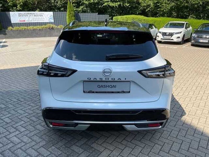 Nissan Qashqai Tekna+ 1.3 MHEV 158PS Xtronic 20'